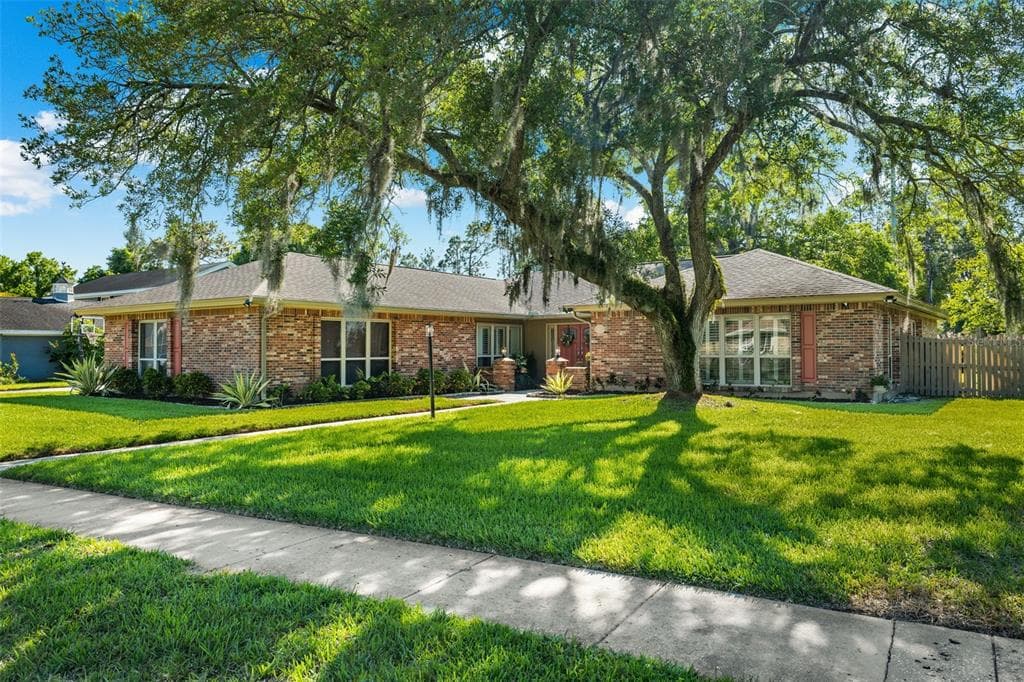 4510 CARROLLWOOD VILLAGE DRIVE TAMPA, FL 33618