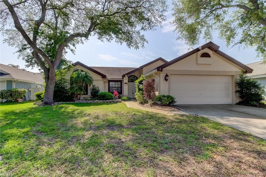 1957 PROMENADE WAY