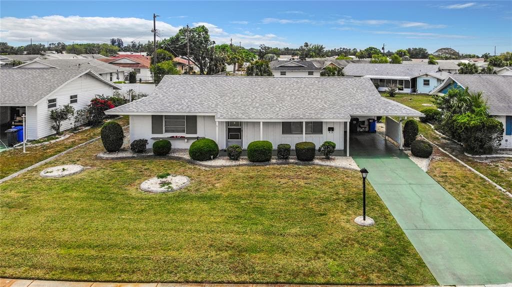 704 RIVIERA DRIVE SUN CITY CENTER, FL 33573
