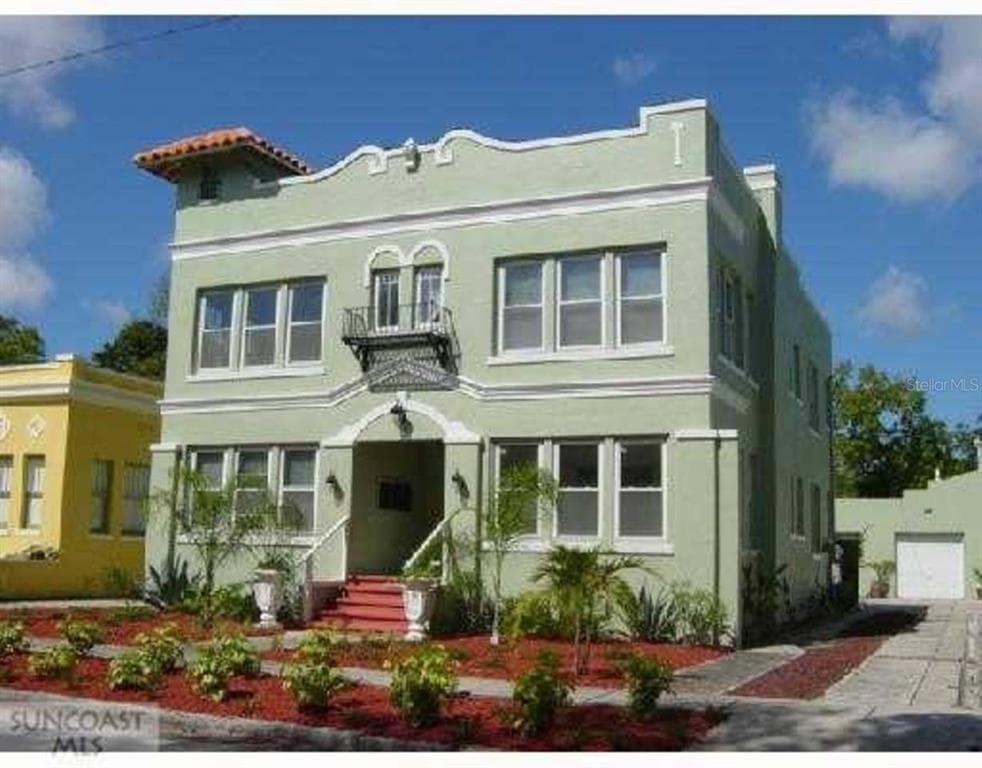 2006 JACKSON STREET N UNIT 1 ST PETERSBURG, FL 33704