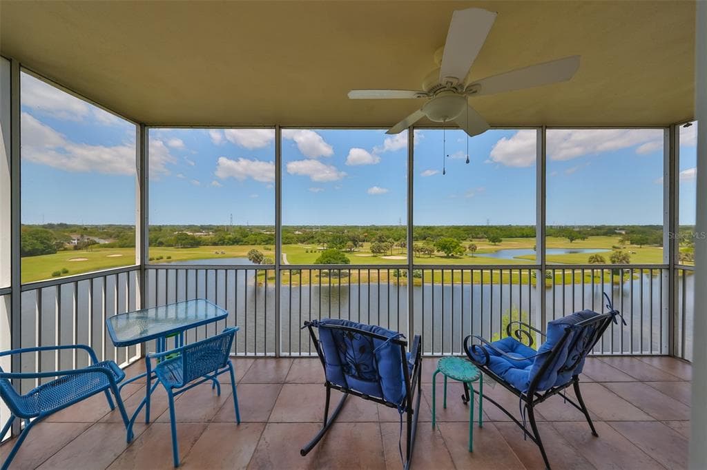 1200 COUNTRY CLUB DRIVE UNIT 1501 LARGO, FL 33771
