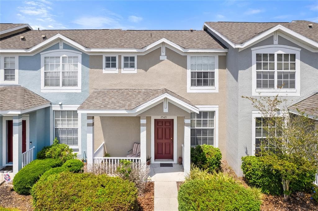 25421 SADDLEHORN WAY LAND O LAKES, FL 34639
