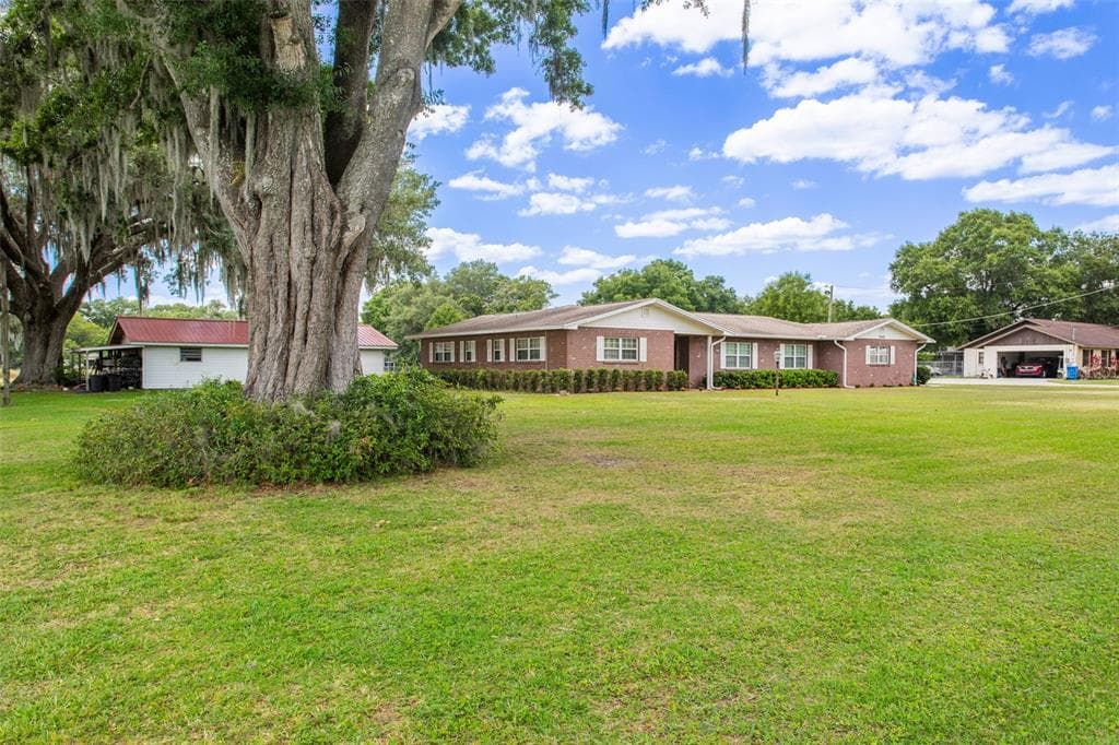 5305 CORONET ROAD PLANT CITY, FL 33566