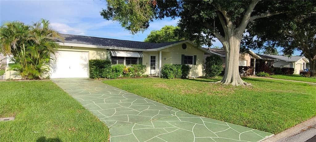 9901 111TH LANE SEMINOLE, FL 33772