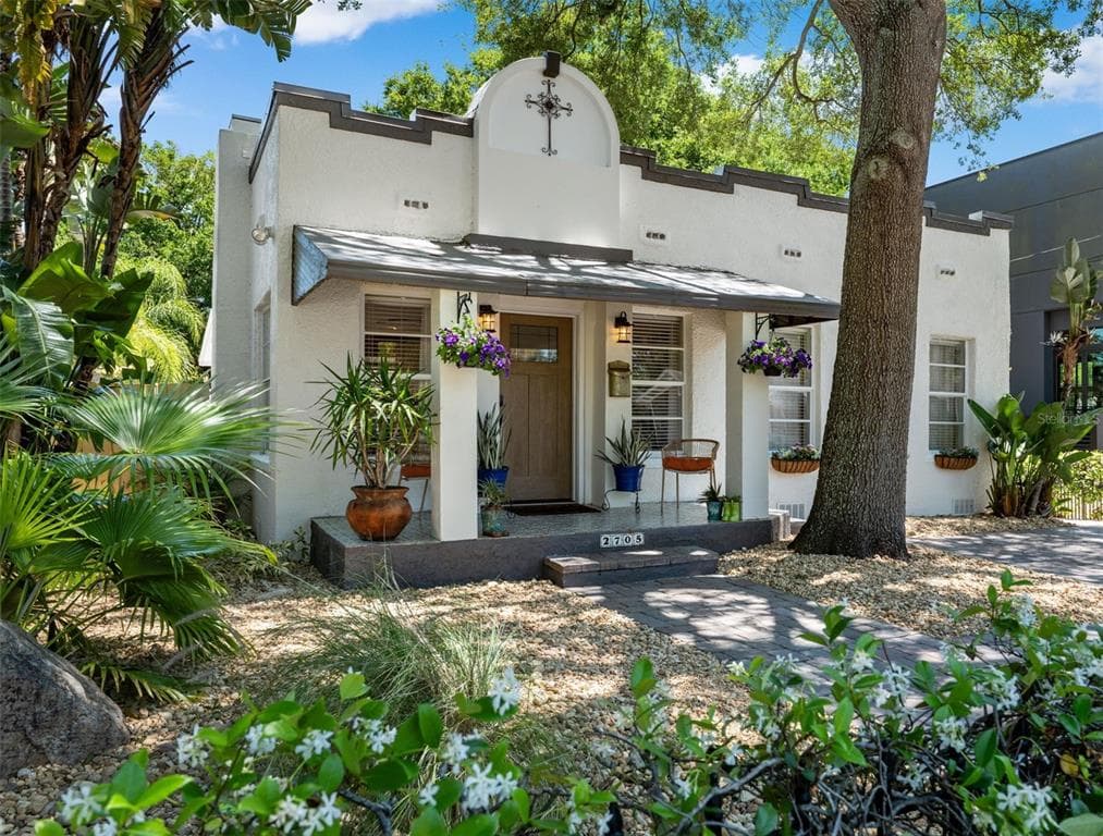 2705 N POPLAR AVENUE TAMPA, FL 33602