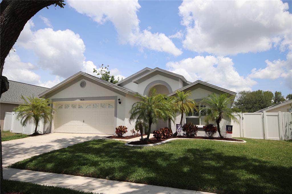 2616 VINEDALE AVENUE VALRICO, FL 33596
