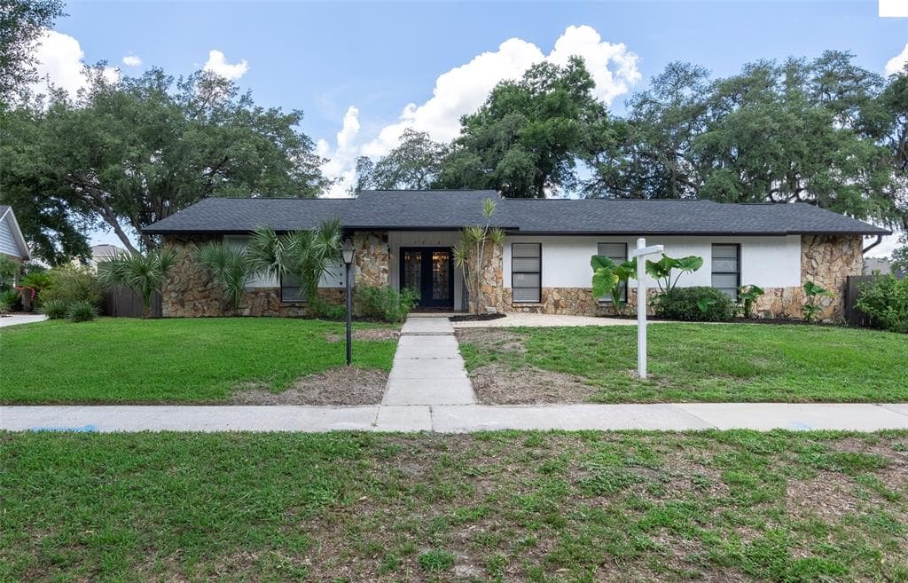 7812 BULLARA DRIVE TAMPA, FL 33637