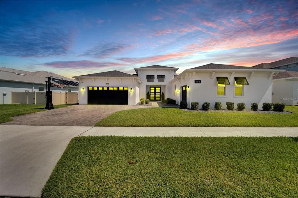 8878 SANDERS TREE LOOP WESLEY CHAPEL, FL 33545