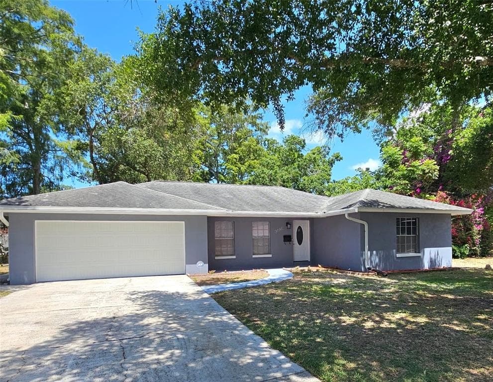 6808 CRESTHILL COURT TAMPA, FL 33615