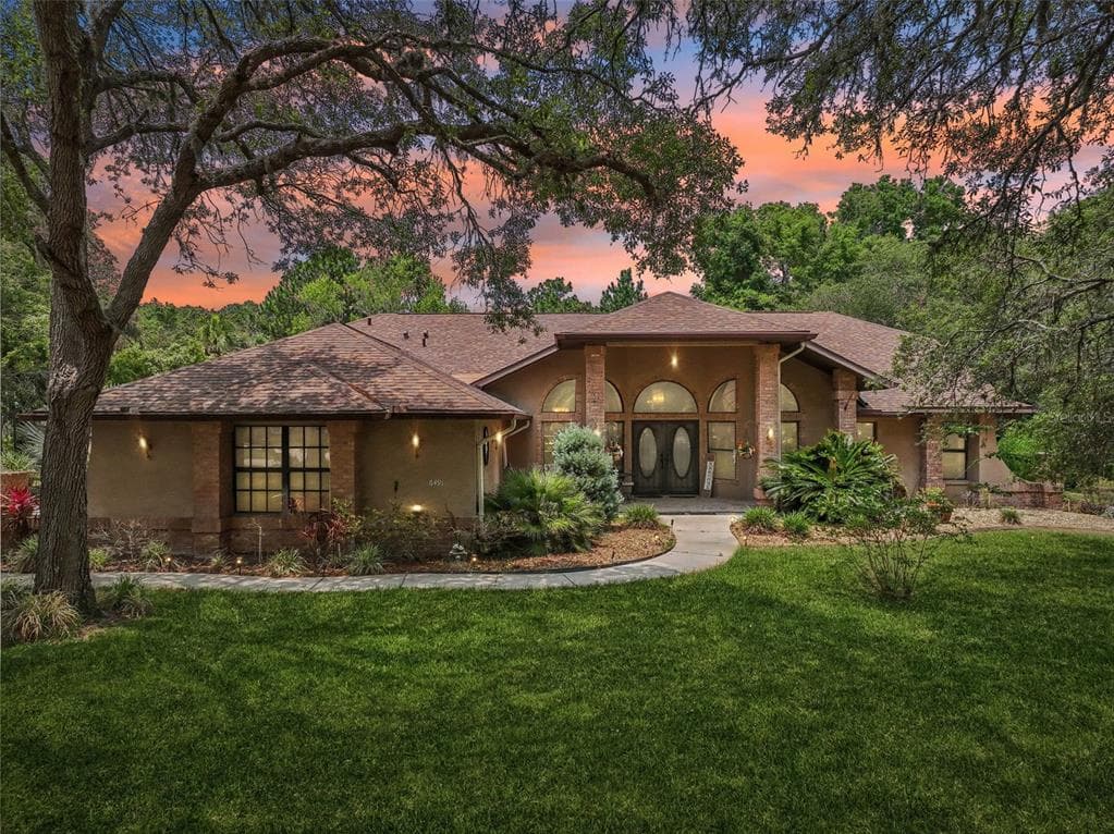 6491 LAUREL OAK DRIVE