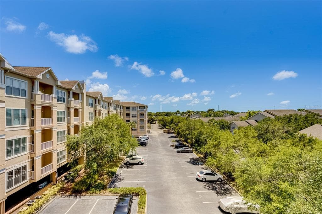 1216 S MISSOURI AVENUE UNIT 303 CLEARWATER, FL 33756