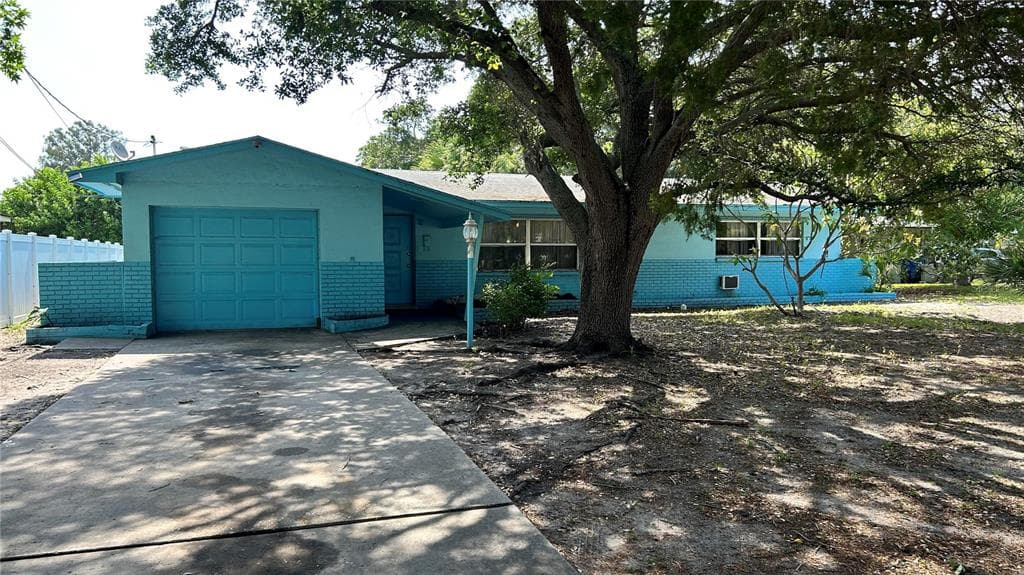 5990 12TH STREET S ST PETERSBURG, FL 33705