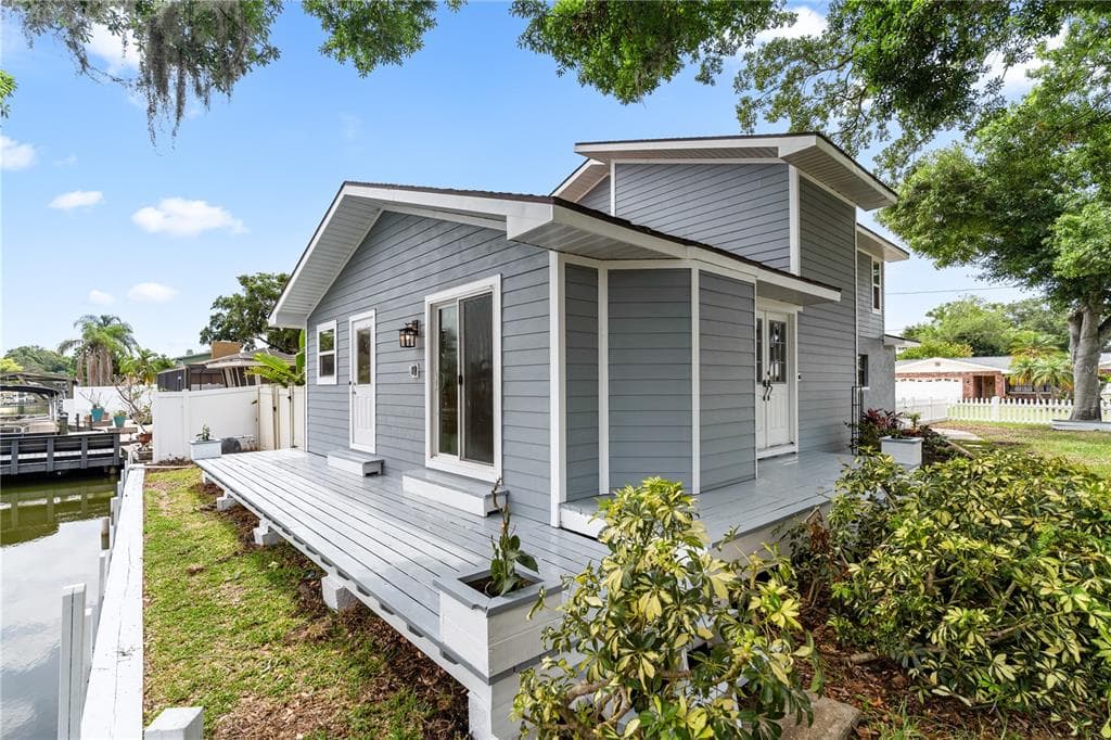 22 CYPRESS DRIVE PALM HARBOR, FL 34684