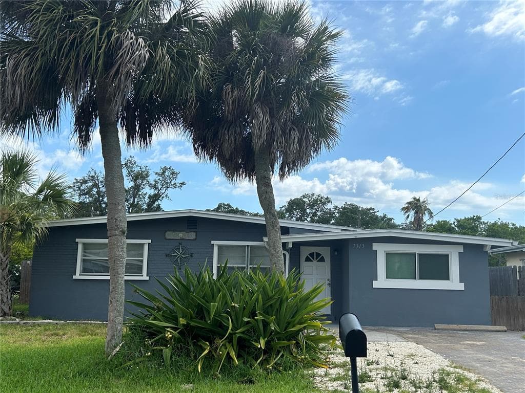 7313 ROYAL PALM DRIVE NEW PORT RICHEY, FL 34652