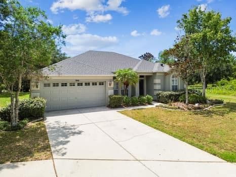 19100 TILOBE LOOP LAND O LAKES, FL 34638