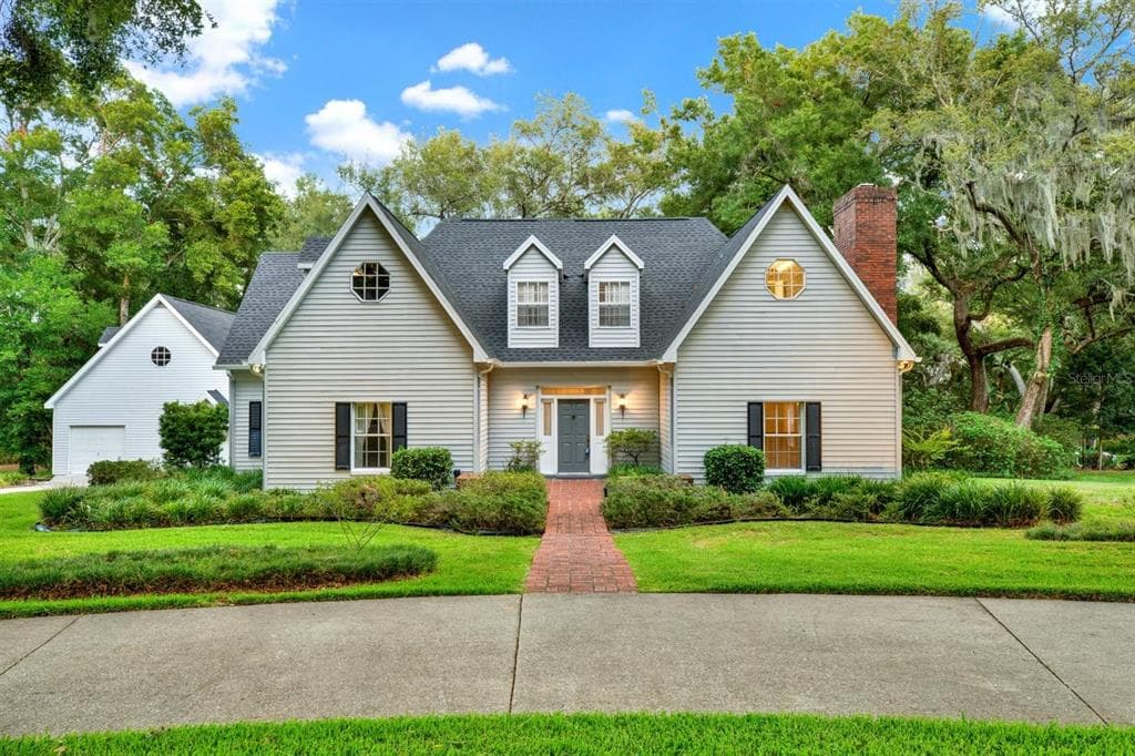 901 OAK HOLLOW PLACE BRANDON, FL 33510