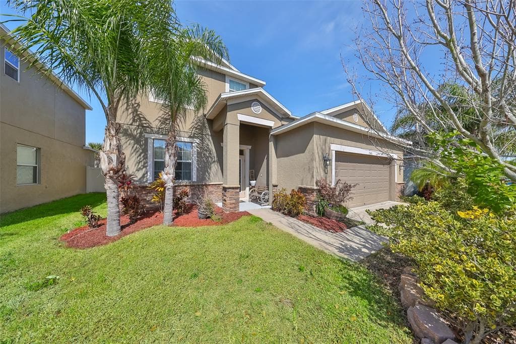 15411 LONG CYPRESS DRIVE RUSKIN, FL 33573