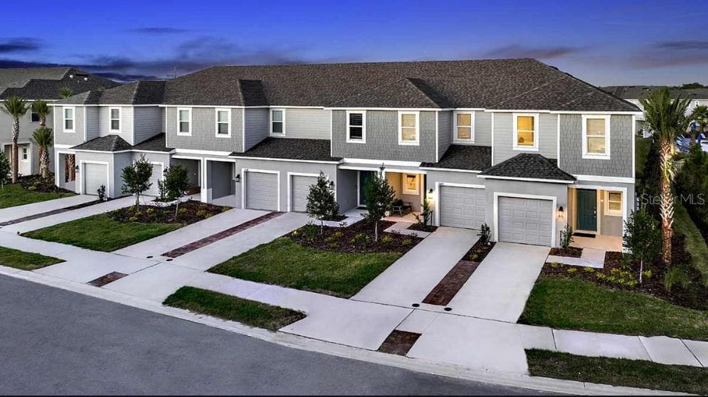 2238 PARAVANE WAY WESLEY CHAPEL, FL 33543