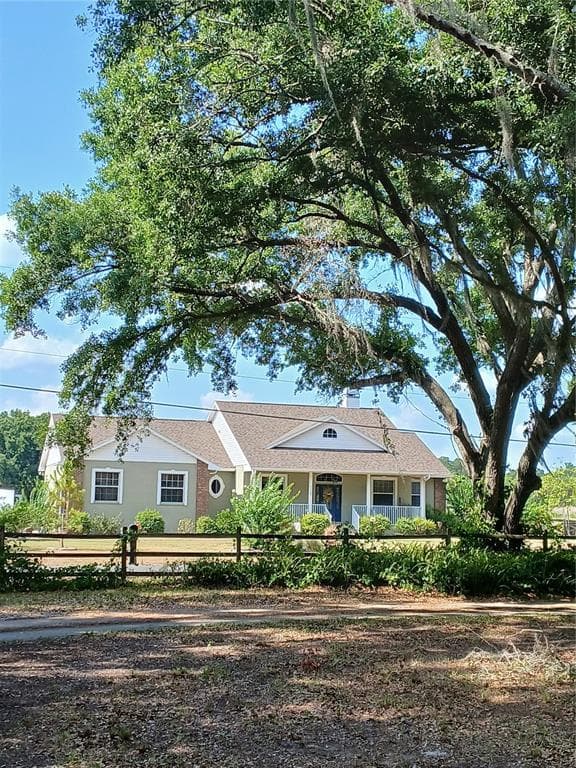 5150 SHAKESPEARE DRIVE