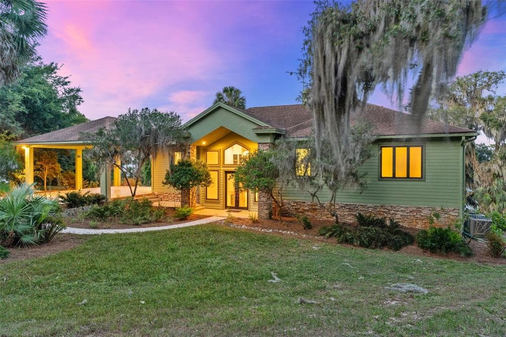 11763 TAYLOR ROAD THONOTOSASSA, FL 33592