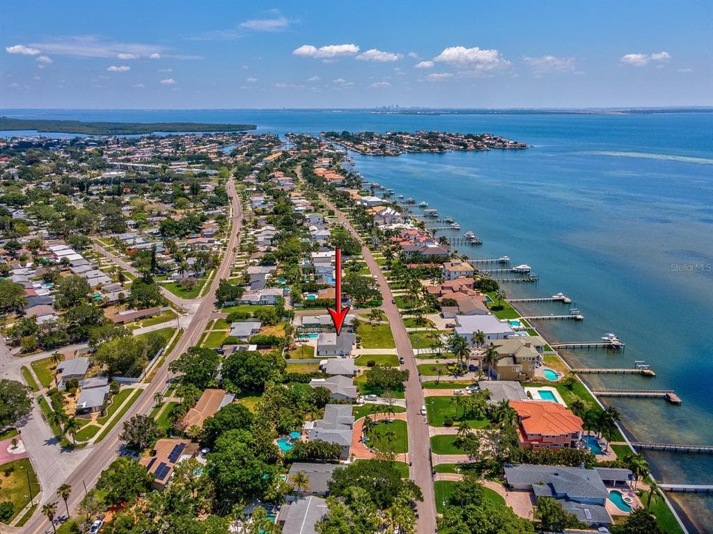 3800 BAYSHORE BOULEVARD NE ST PETERSBURG, FL 33703