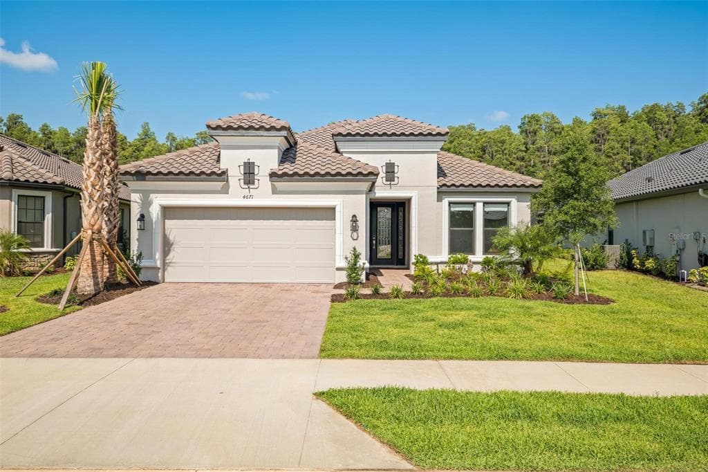 4671 ROSATTI ROAD WESLEY CHAPEL, FL 33543