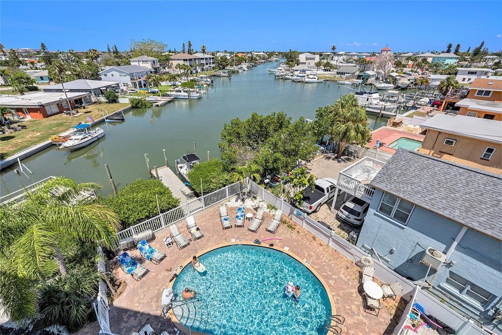 13999 GULF BOULEVARD UNIT 406 ST PETERSBURG, FL 33708
