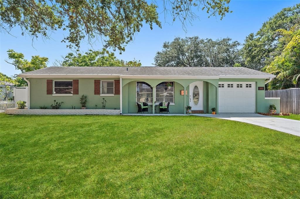 1860 43RD STREET N ST PETERSBURG, FL 33713