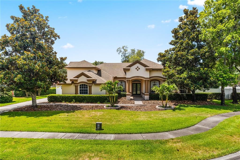 1570 PRESERVE WAY CLEARWATER, FL 33764