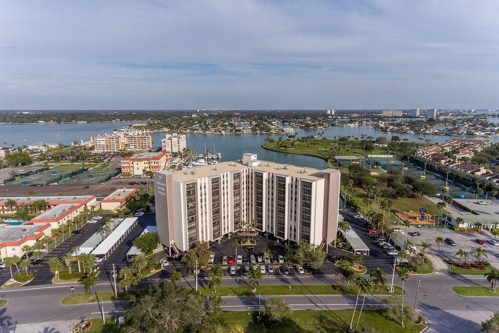 10355 PARADISE BOULEVARD UNIT 102 TREASURE ISLAND, FL 33706