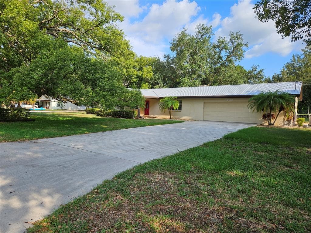 13529 GAVIN ROAD DOVER, FL 33527
