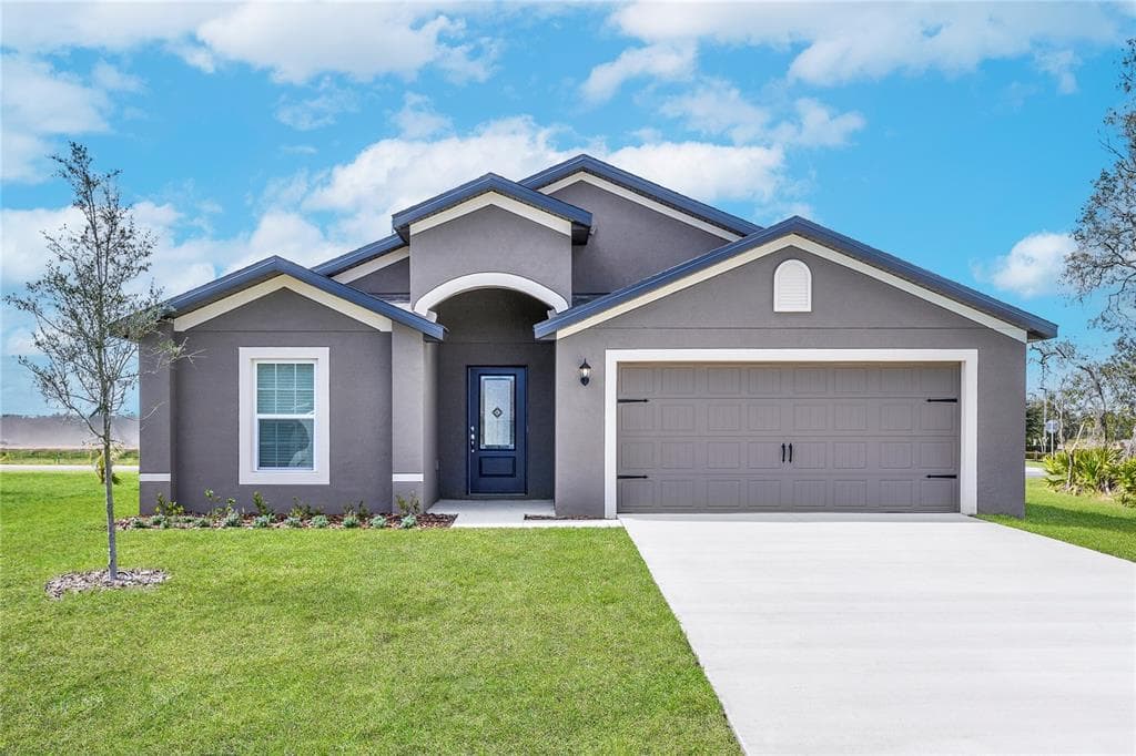 100 ZINNIA LANE W POINCIANA, FL 34759