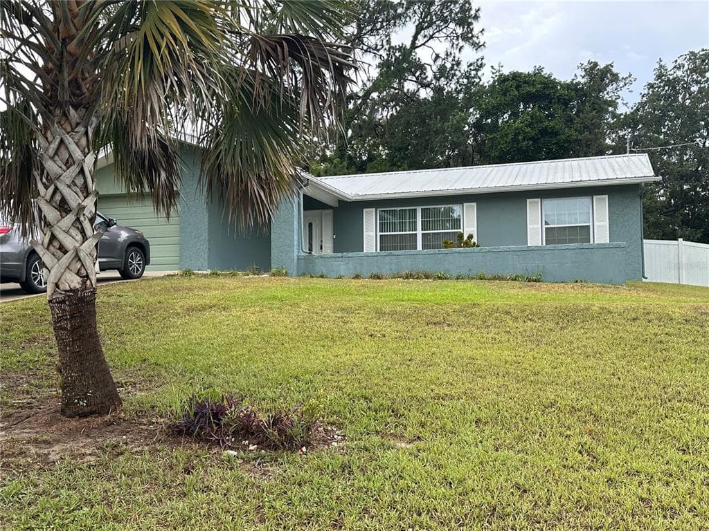 5657 W PINE CIRCLE CRYSTAL RIVER, FL 34429