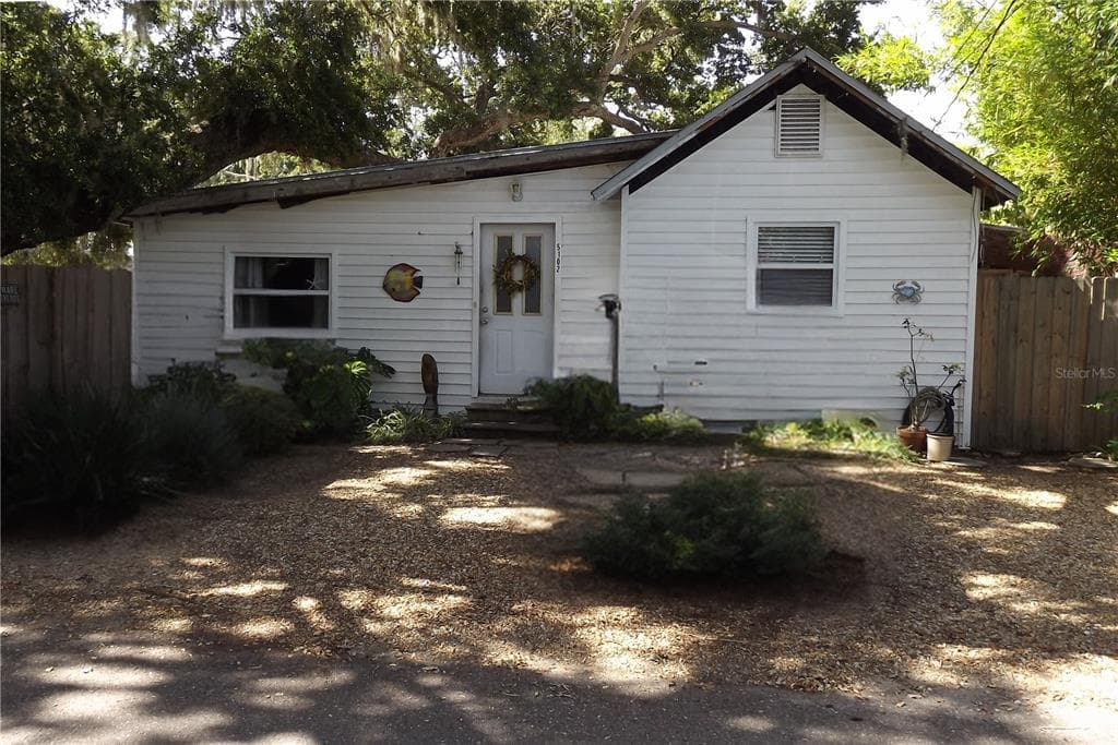 5102 25TH AVENUE S GULFPORT, FL 33707