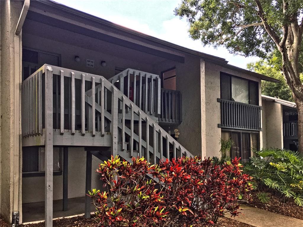 11201 122ND AVENUE N UNIT 112 LARGO, FL 33778