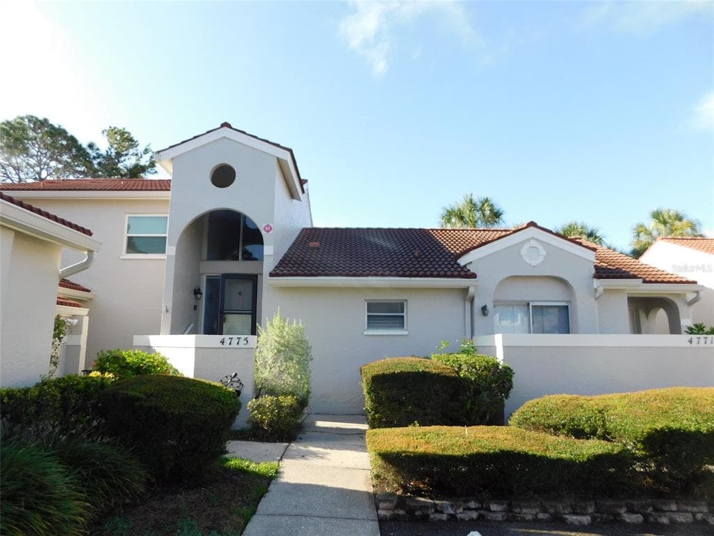 4775 PALERMO COURT NE ST PETERSBURG, FL 33703
