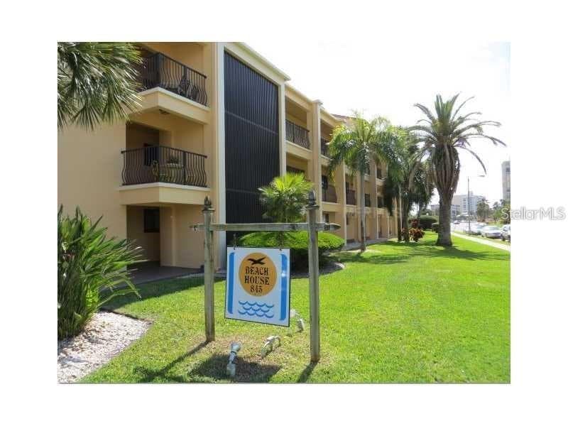 845 S GULFVIEW BOULEVARD UNIT 110 CLEARWATER BEACH, FL 33767