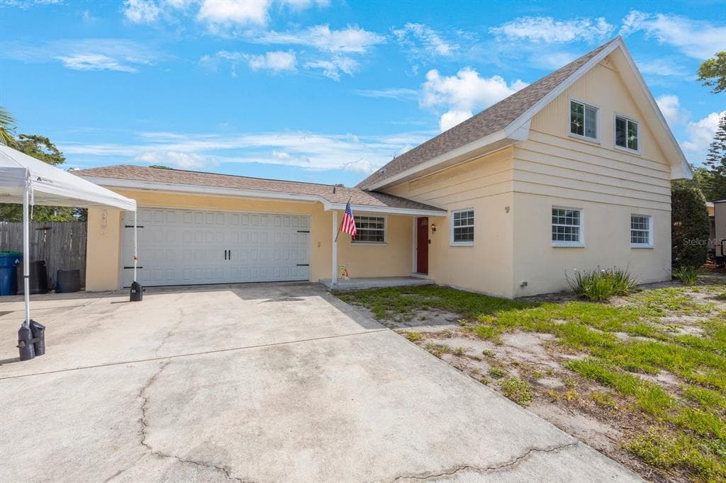 13937 85TH TERRACE N SEMINOLE, FL 33776