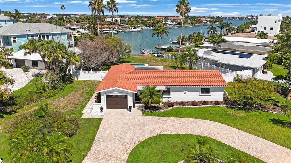 605 115TH AVENUE TREASURE ISLAND, FL 33706