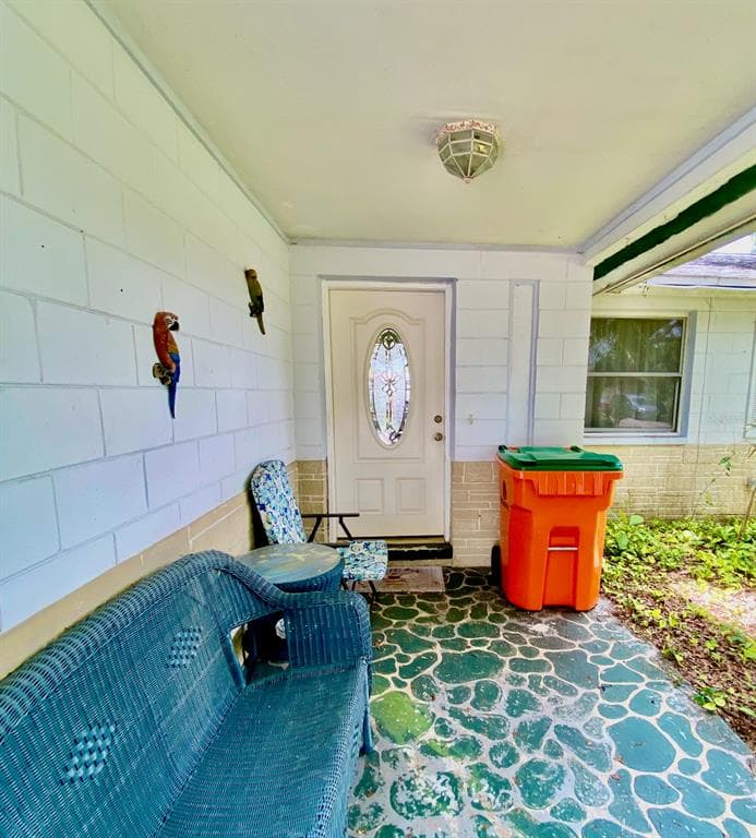8303 77TH AVENUE SEMINOLE, FL 33777
