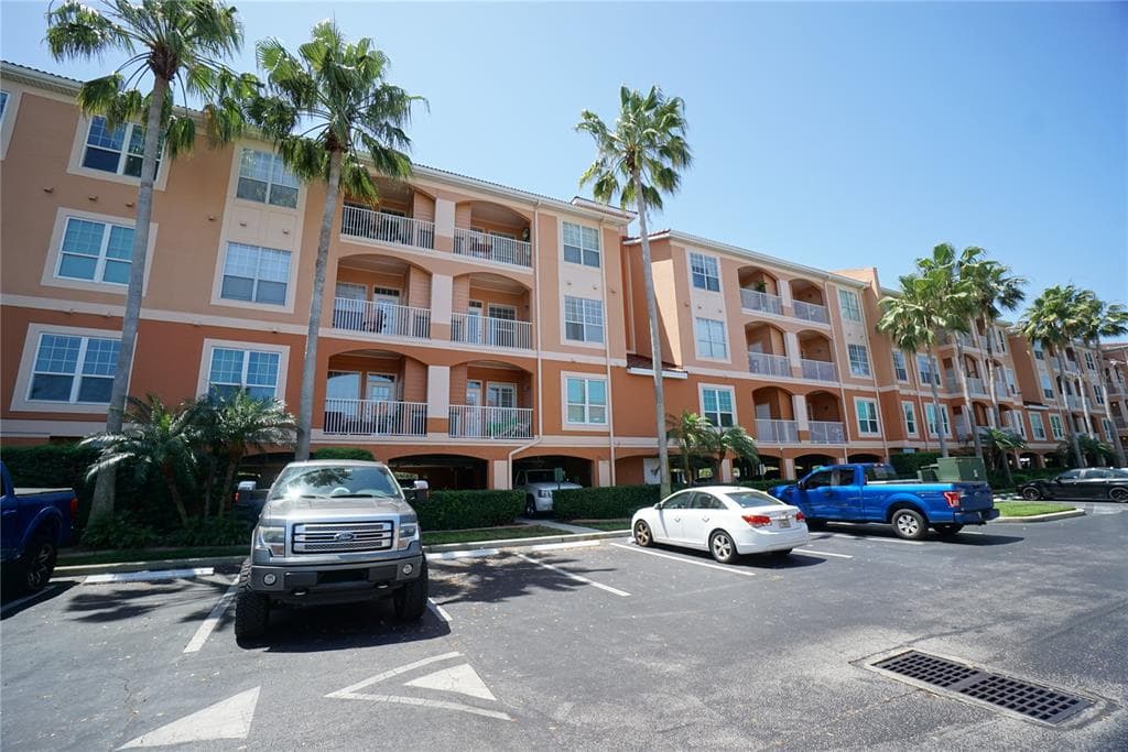 5000 CULBREATH KEY WAY UNIT 8-214 TAMPA, FL 33611
