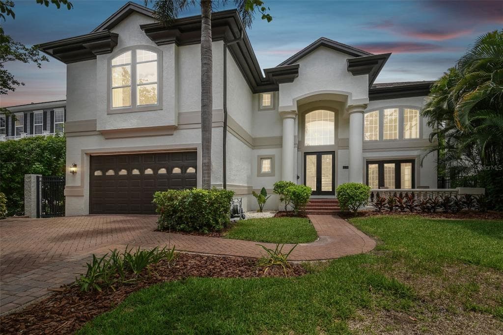 4303 W BEACH PARK DRIVE TAMPA, FL 33609