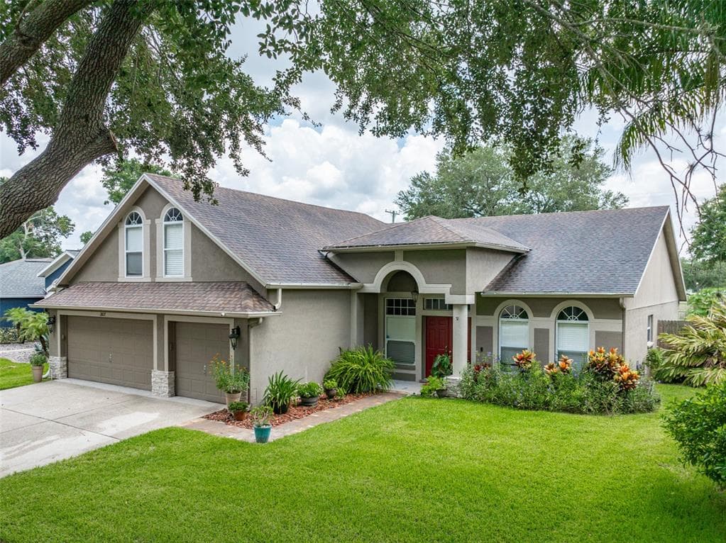 2827 LAUREL LEAF DRIVE VALRICO, FL 33594