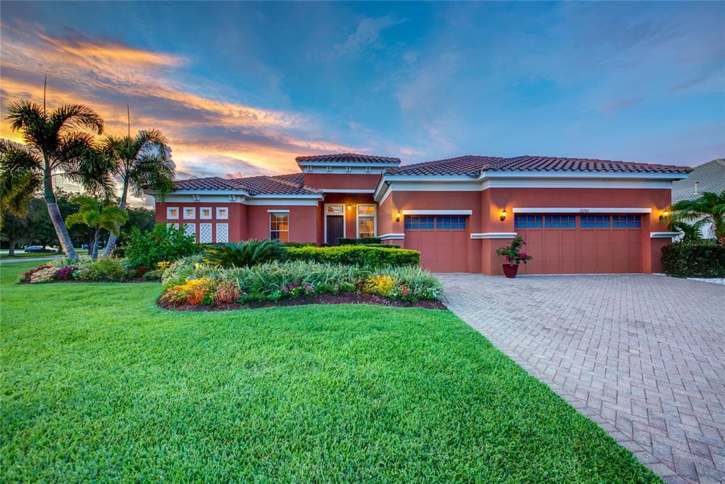 12703 KITE DRIVE BRADENTON, FL 34212