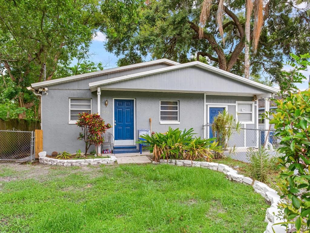 1710 E POINSETTIA AVENUE TAMPA, FL 33612