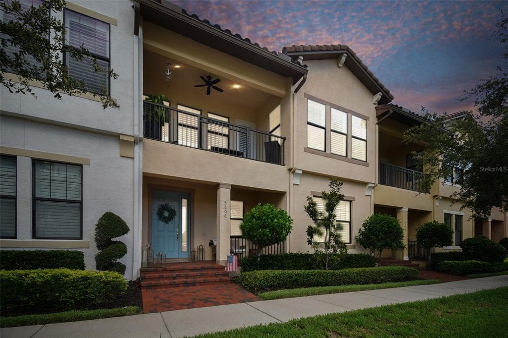 5806 YEATS MANOR DRIVE TAMPA, FL 33616