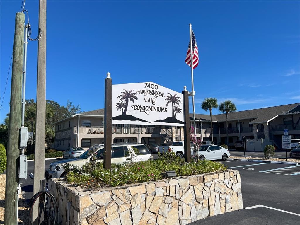 7400 SPRING HILL DRIVE UNIT 207 SPRING HILL, FL 34606