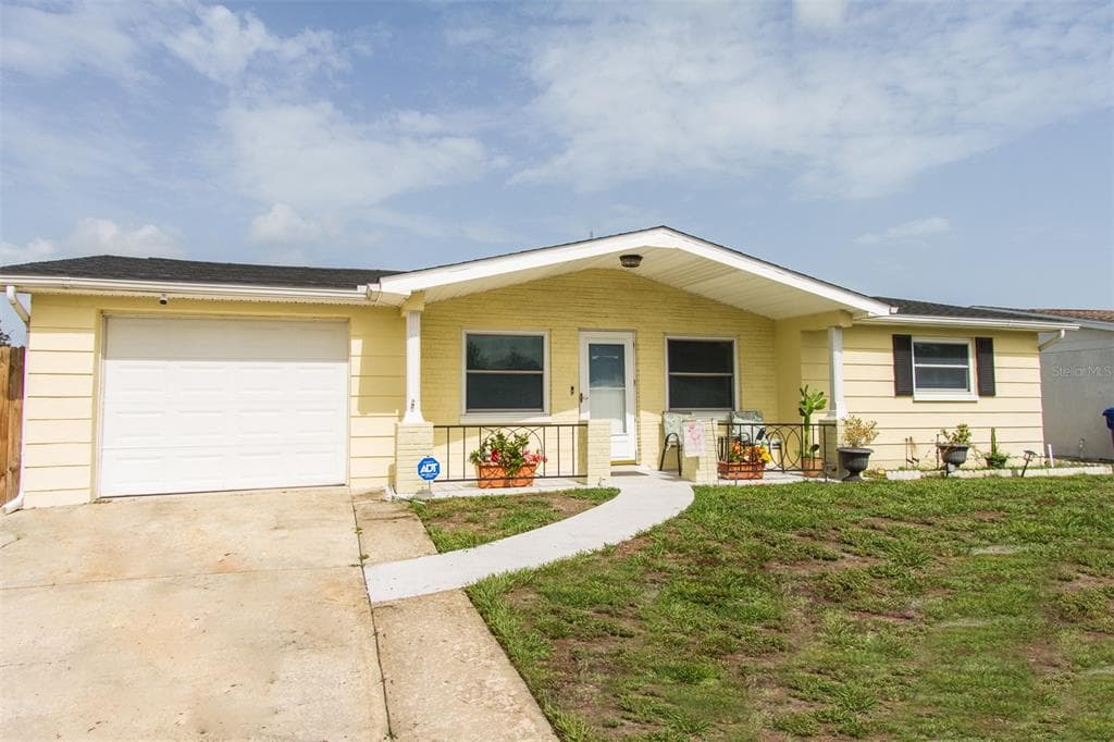 1441 WEYFORD LANE HOLIDAY, FL 34691