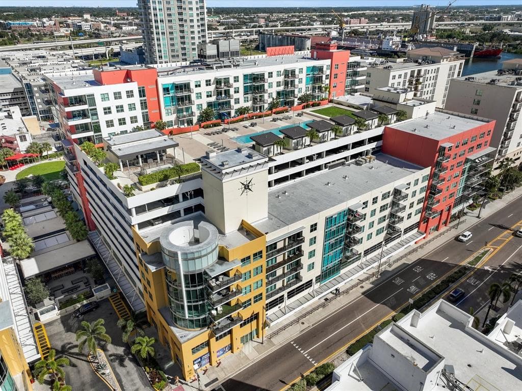 1208 E KENNEDY BOULEVARD UNIT 829 TAMPA, FL 33602