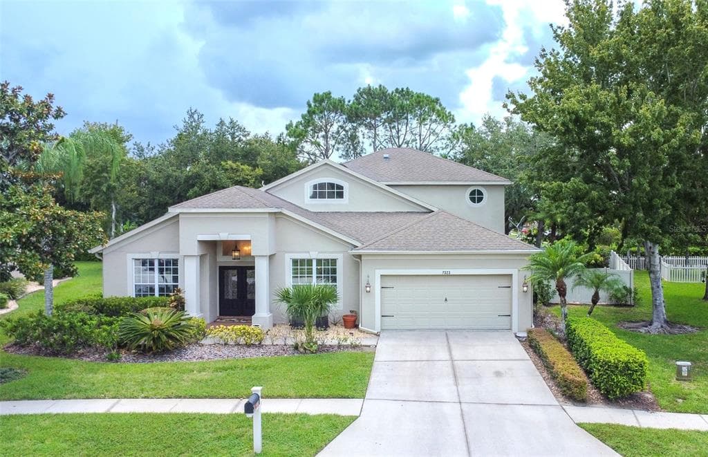 7323 NIGHT HERON DRIVE